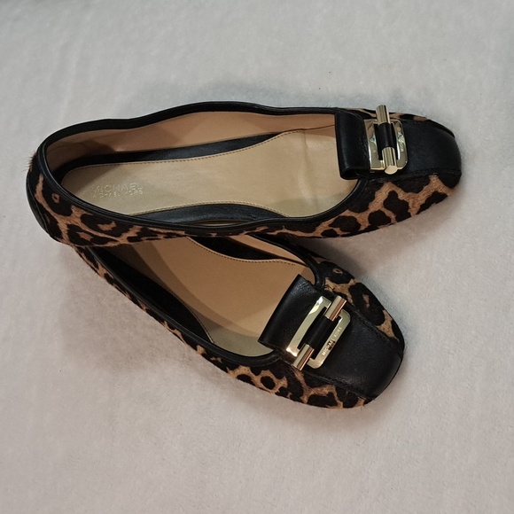 Michael Kors Half Calf Animal Print Leather-Trimmed Leopard FlatsWomens Size 10M - Picture 2 of 9